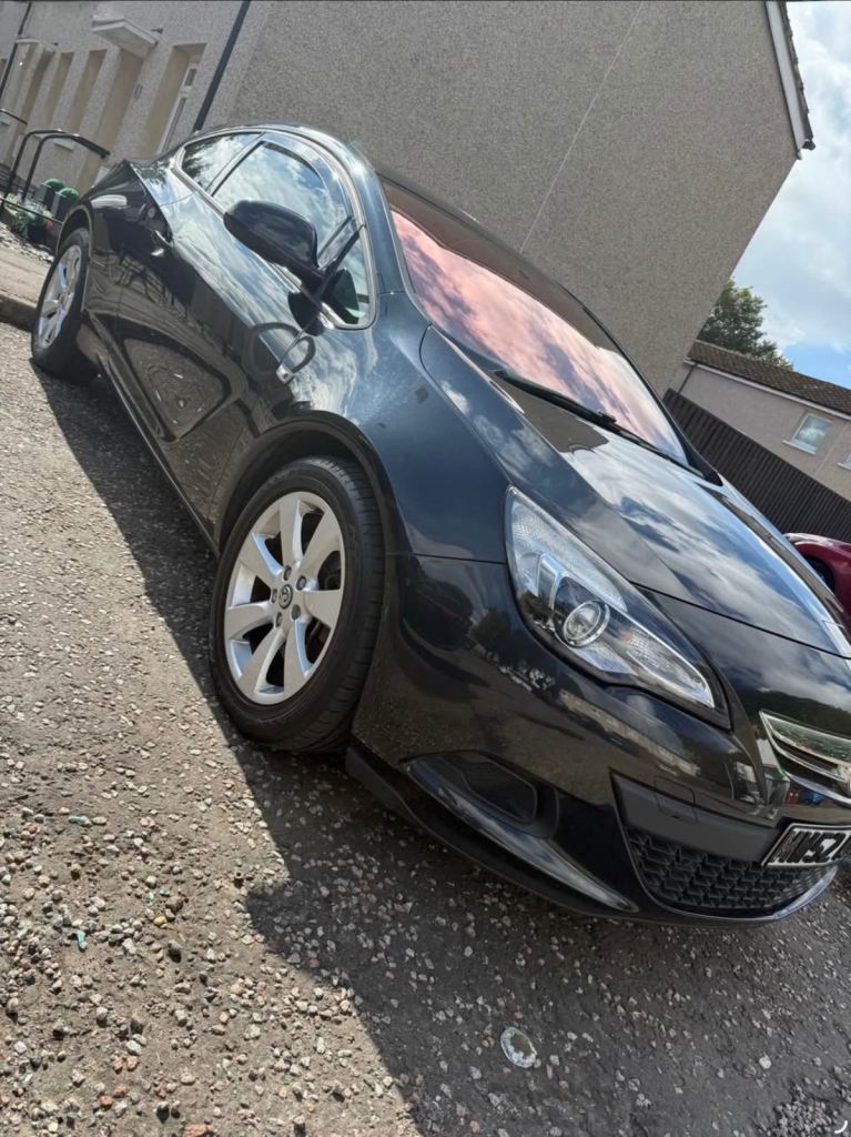 Vauxhall, ASTRA GTC, Hatchback, 2012, Manual, 1364 (cc), 3 doors