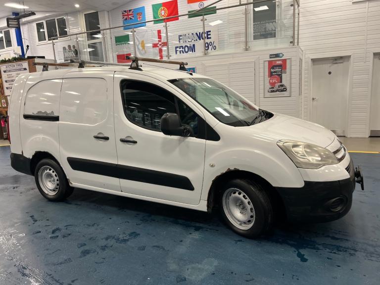 2010 Citroen Berlingo 750 L2 LX 1.6HDI 90PS 3 SEAT LWB VAN --------------------------------------...