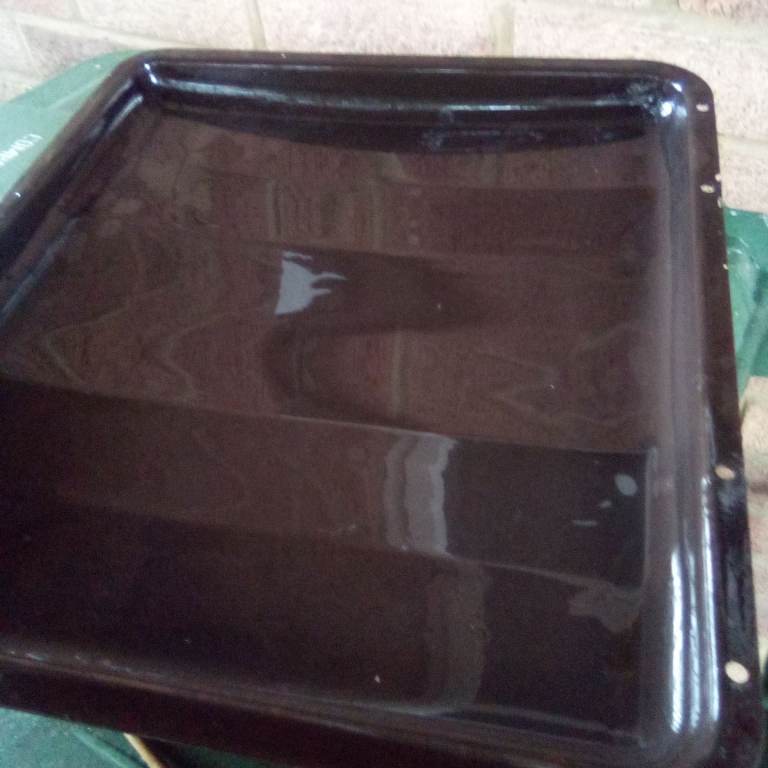 image for Brand new large roasting tray 37 X 42 cm, very sturdy. good quality, for a big turkey 