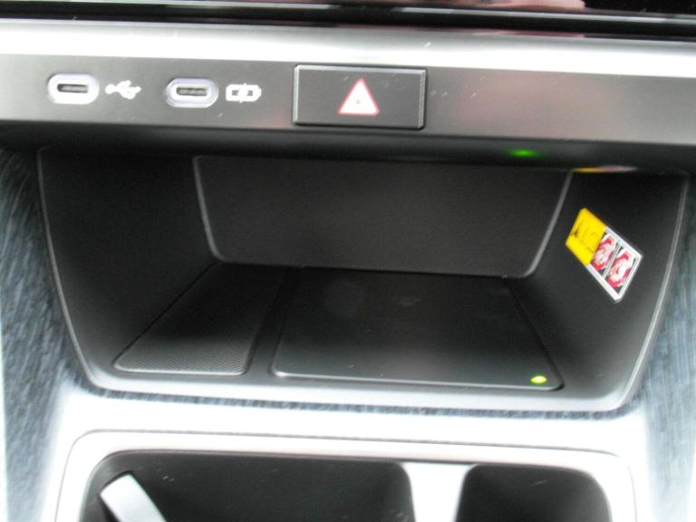 2025 Lexus LBX 1.5 VVT-iE Premium Plus Design SUV 5dr Petrol Hybrid E-CVT Euro 6 (s/s) (13 HATCHB...