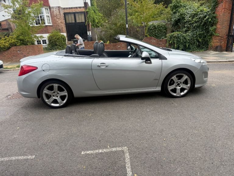Peugeot, 308, Convertible, 2010, Manual, 1598 (cc), 2 doors