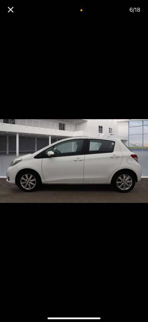 Toyota, YARIS, Hatchback, 2012, Manual, 1329 (cc), 5 doors
