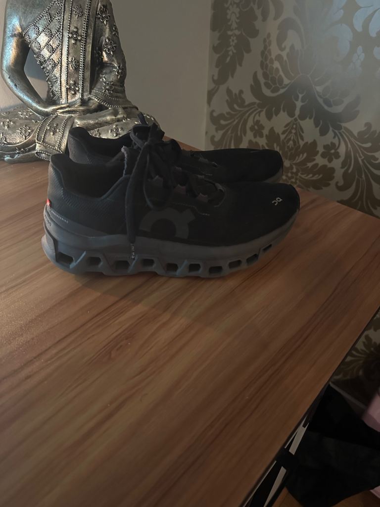 On running cloud monsters trainers 