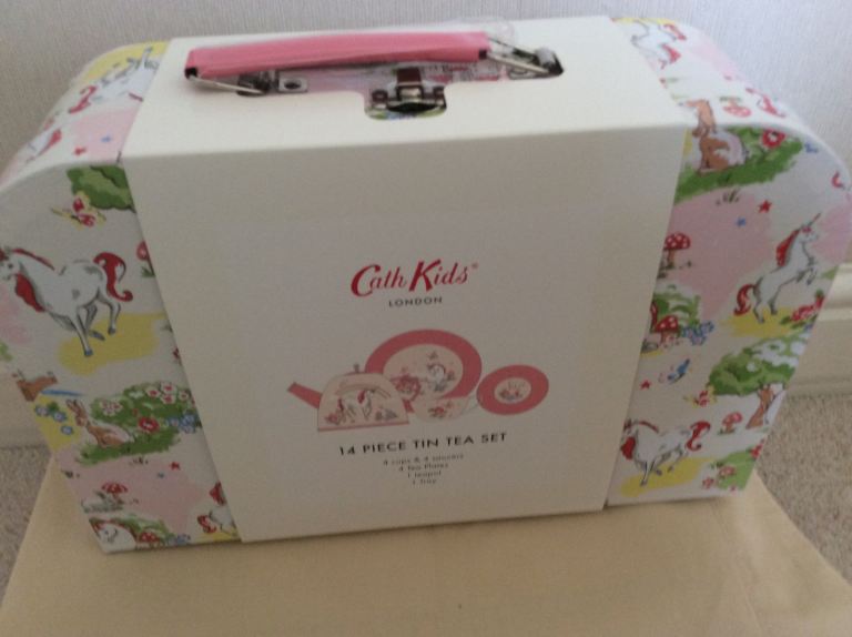 Cath Kids Tin Tea Set NEW