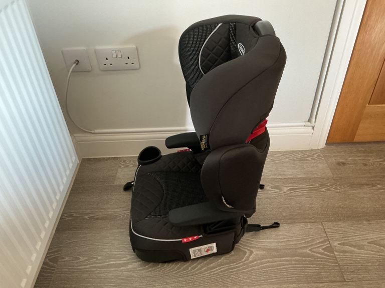 GRACO Affix Adjustable Highback Booster Car Seat with isoCatch™ Connectors - Group 2/3