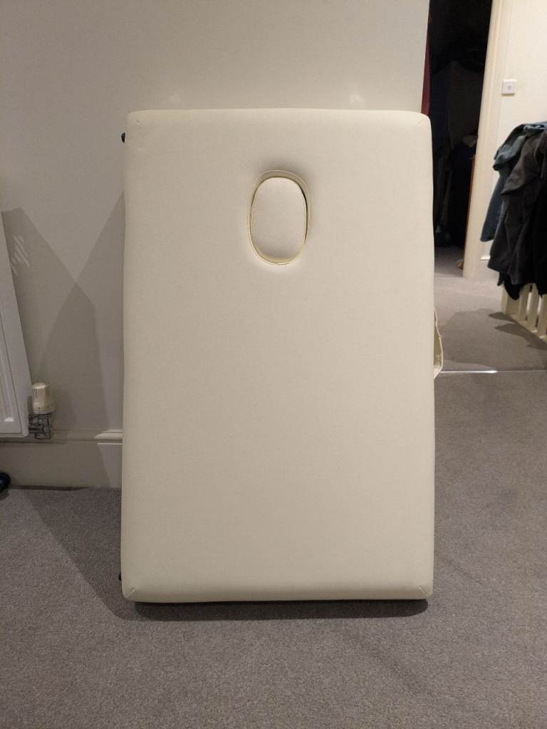 HROOT Portable Massage Table - Never used