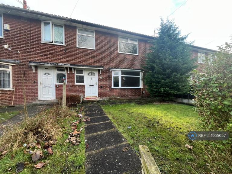 3 bedroom house in Lancaster Road, Manchester, M43 (3 bed) (#1955657)