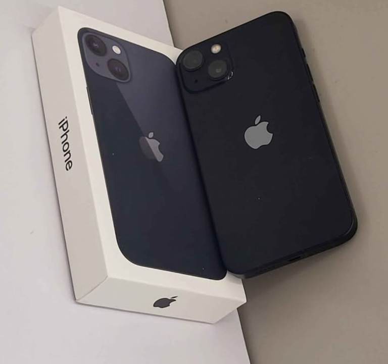 IPHONE 13 : 100 PERCENT BATTERY PLUS BOXED 