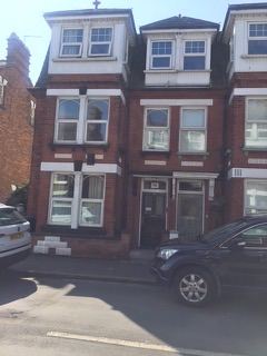 Gorleston: bright, beautiful 1 bed flat available 