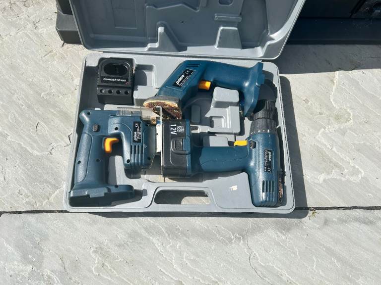 Cordless Drill / Sander / Jigsaw