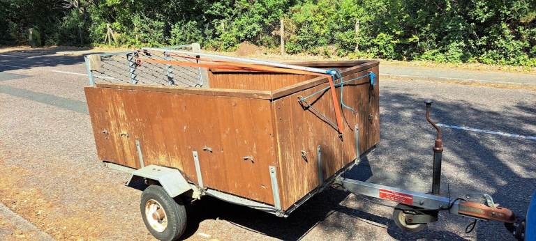Trailer