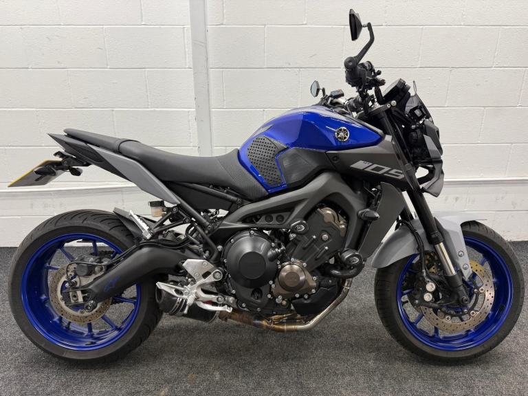 YAMAHA MT-09 ABS ** 6128 miles - Black Widow Exhaust - 12 Months MOT **