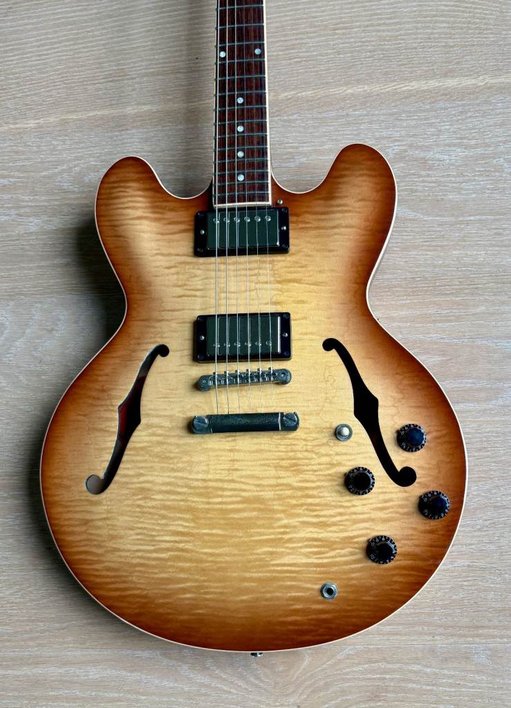 2012 Gibson ES-335 Figured Light-burst inc hard case -Very Good Condition -Made in the USA ES335 335