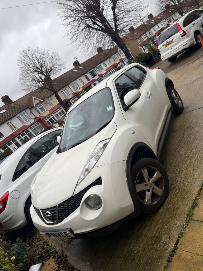 Nissan, JUKE, Hatchback, 2014, Manual, 1598 (cc), 5 doors