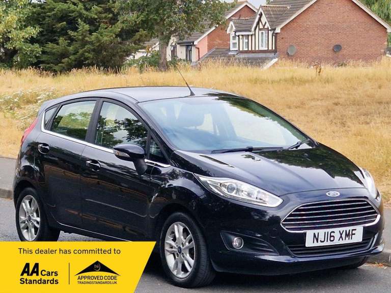 2016 Ford Fiesta 1.25 82 Zetec 5dr HATCHBACK PETROL Manual