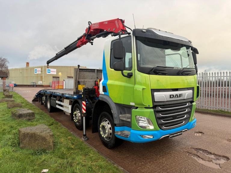 DAF CF 410 2021 (21) EURO 6, 8X2 REAR LIFT, CHEESEWEDGE BEAVERTAIL, FASSI F195 