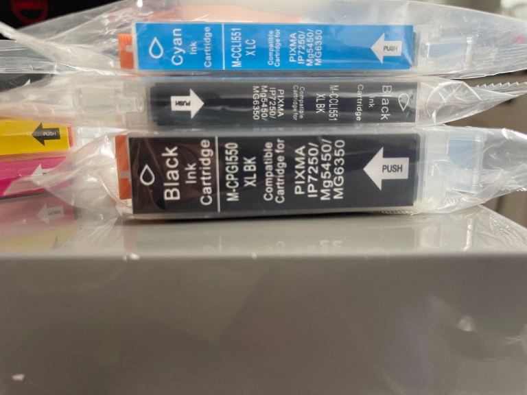 Selection of compatible printer ink 