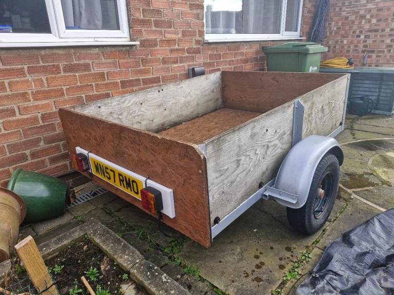 Trailer 6ft x 4ft c/w cover