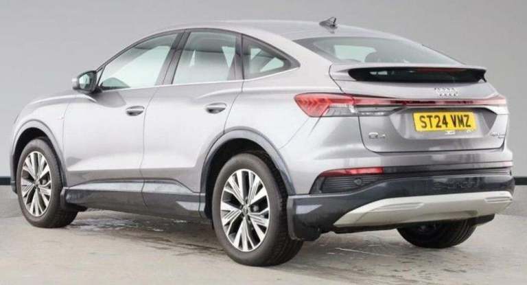 2024 Audi Q4 e-tron Q4 Sportback Sport 45 e-tron quattro 210,00 kW SUV ELECTRIC Automatic