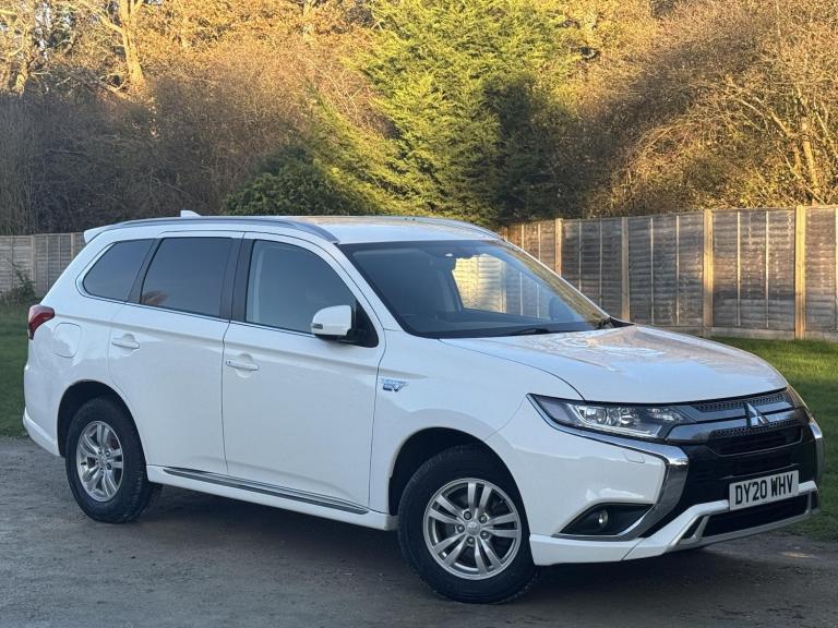 2020 Mitsubishi Outlander 2.4h TwinMotor 13.8kWh Reflex SUV 5dr Petrol Plug-in Hybrid CVT 4WD Eur...