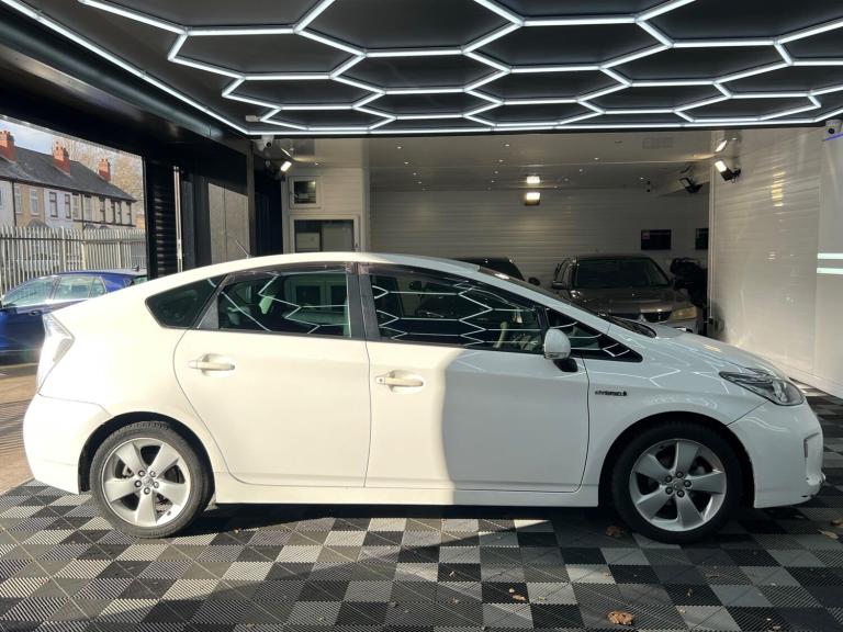 2019 Toyota Prius 1.8 VVT-h T Spirit CVT Euro 5 (s/s) 5dr HYBRID ELECTRIC Automatic