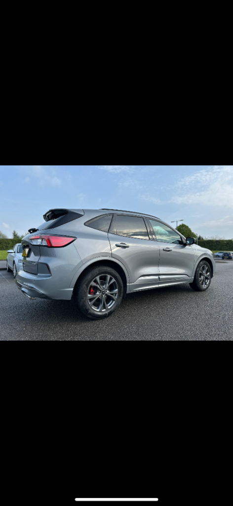 Ford, KUGA, Hatchback Automatic , 2022, Other, 2496 (cc), 5 doors
