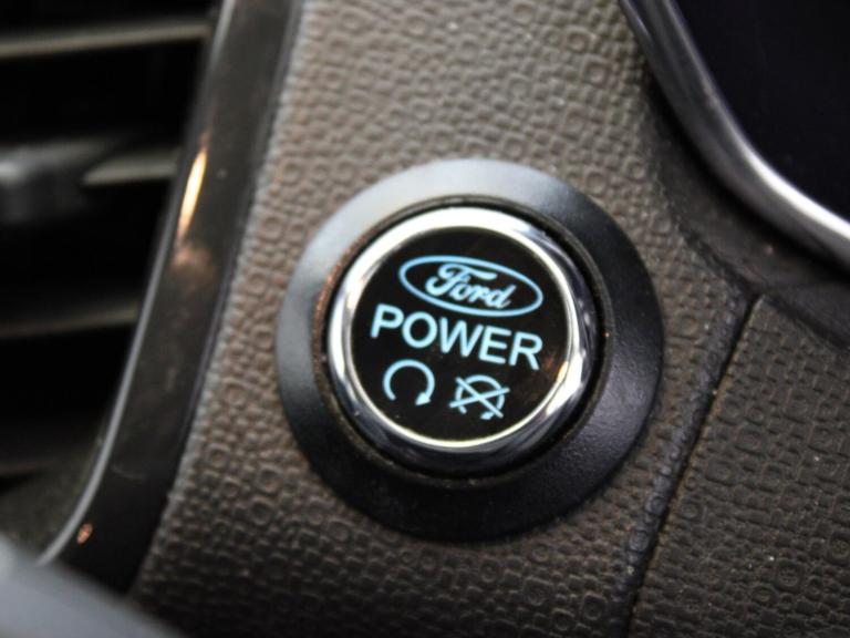 2016 Ford Ecosport 1.5 TDCi 95 Titanium 5dr [17in] Crossover/SUV DIESEL Manual