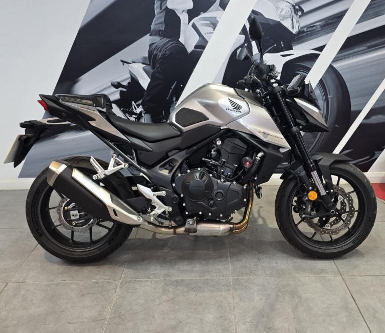 2025 HONDA CB750 HORNET