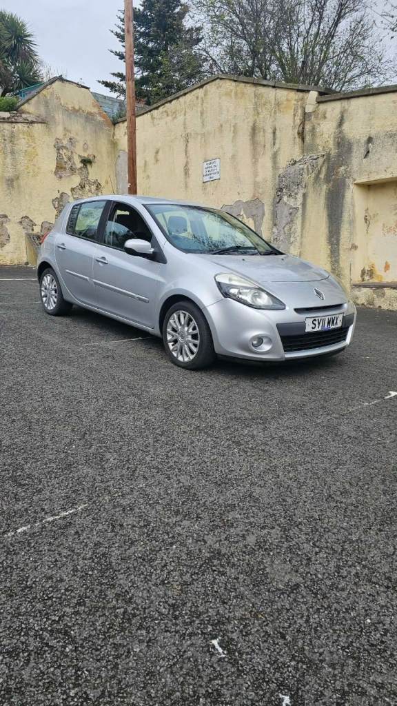 Renault Clio 1.5dci*Full Year MOT* Low mileage*