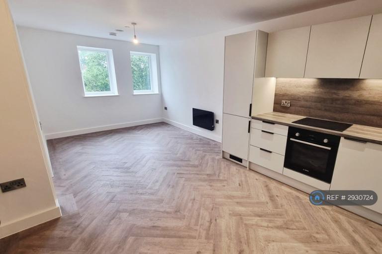 1 bedroom flat in Coventry Rd, Birmingham, B26 (1 bed) (#2930724)