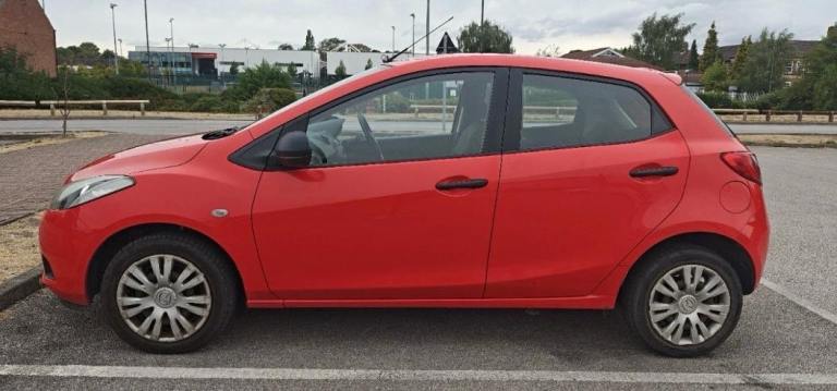 Mazda, 2, Hatchback, 2009, Manual, 1349 (cc), 5 doors