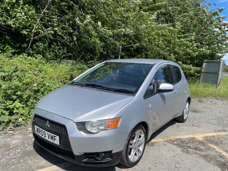 MITSUBISHI COLT 1.3 CZ2 PETROL 09 REG SERVICE HISTORY MOT APRIL 27TH 2027 LOW INSURANCE 45+MPG