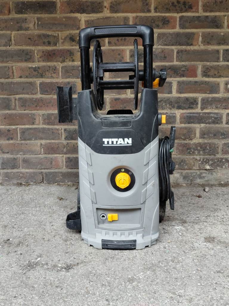 TITAN TTB2200PRW 2.2kW Electric Pressure Washer Bare Unit Only - Missing One Wheel On Offer