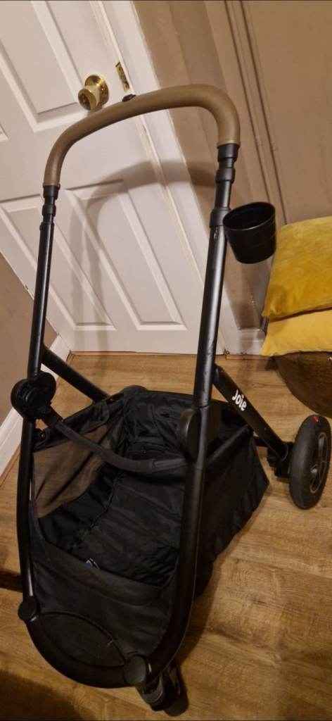 Joie Versatrax E Trio i-Snug Travel System