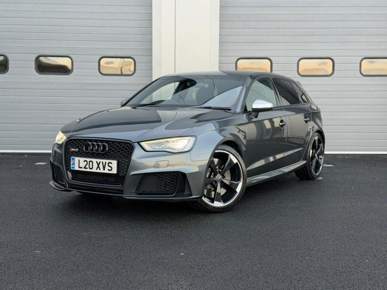 2015 Audi RS3 2.5 TFSI RS 3 Quattro 5dr S Tronic [Nav] HATCHBACK Petrol Automatic