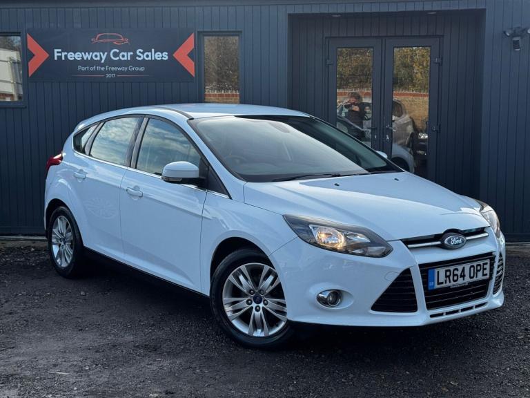FORD FOCUS 1.0T EcoBoost Titanium Navigator Hatchback, New Wetbelt Â