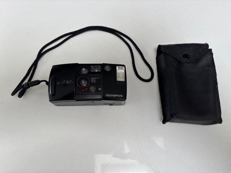 Olympus AF-1 Twin 35mm Compact Camera