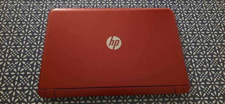 HP Pavilion 15-ab241na Laptop