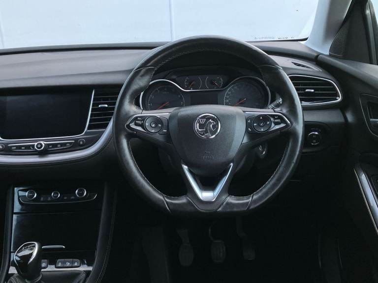 2020 Vauxhall Grandland X 1.2 Turbo SRi Nav 5dr Hatchback PETROL Manual