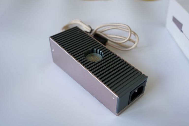 iFi iPower Elite 15v 3.5A Ultra Low Noise Power Supply