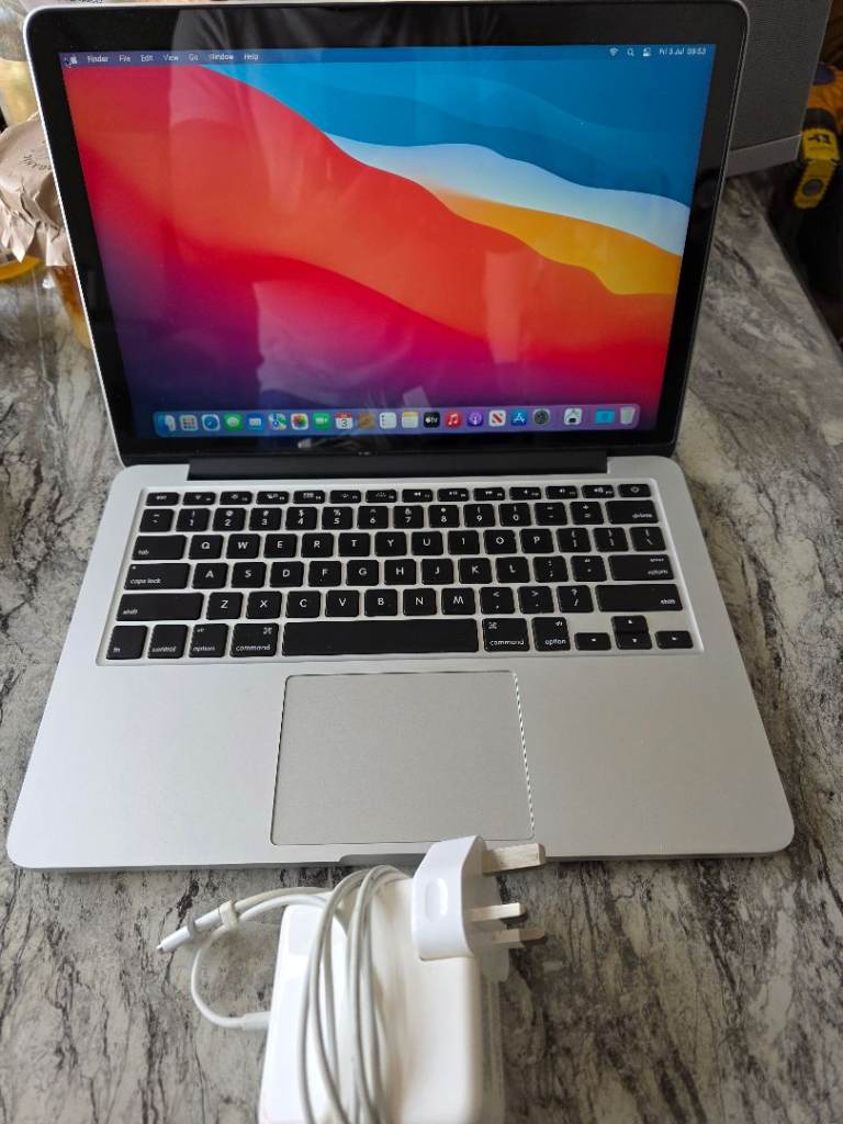 Macbook pro 13"inch retina early 2015