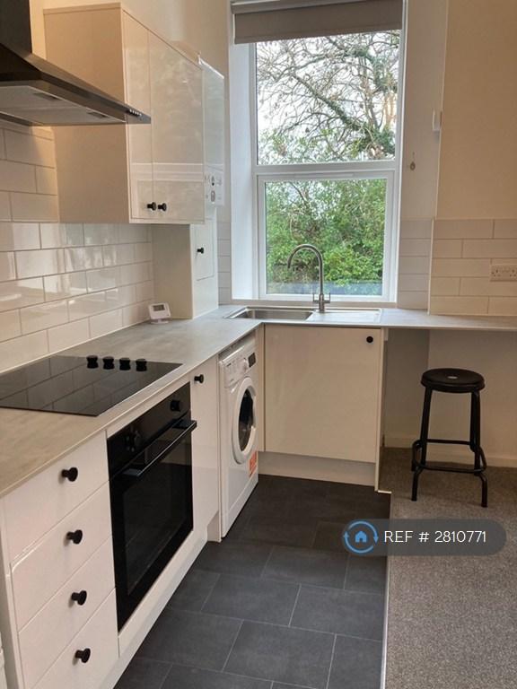Studio flat in Brocco Bank, Sheffield, S11 (#2810771)