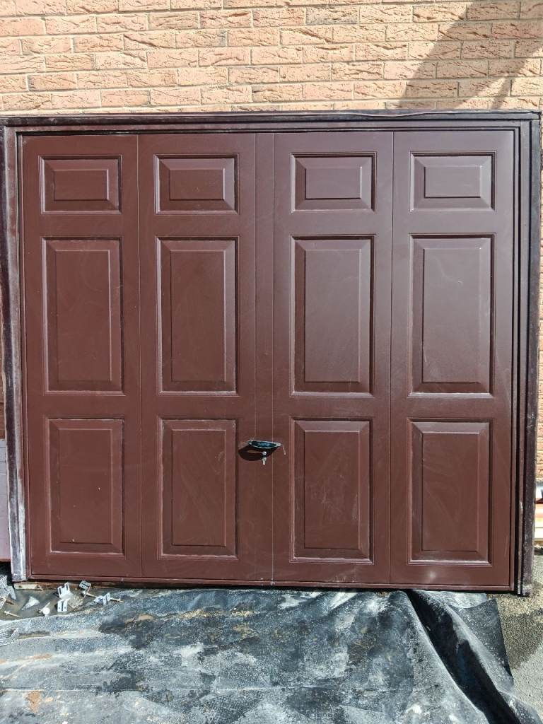 Novoferm Double Garage Door – Brown, Good Condition