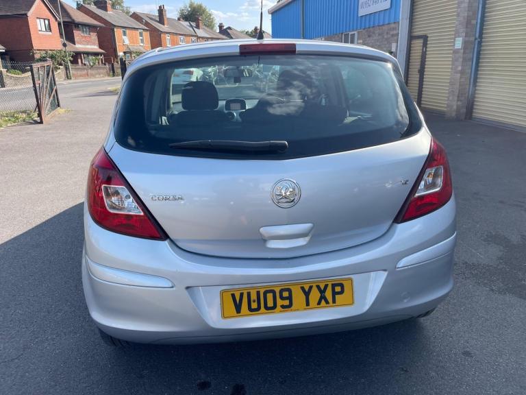 2009 Vauxhall Corsa 1.2i 16v Club 5dr HATCHBACK Petrol Manual