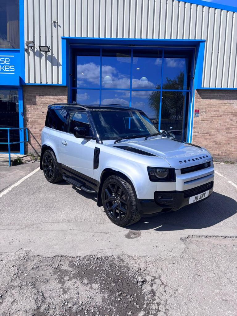 Land Rover Defender 90 3.0 D250 MHEV X-Dynamic HSE Auto 4WD Euro 6 FSH WARRANTY
