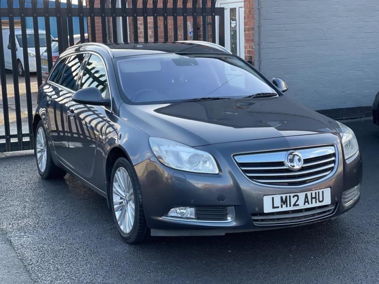 image for  Vauxhall Insignia 2.0 CDTi Elite Nav Sports Tourer Auto 4WD Euro 5 5dr Diesel Automatic
