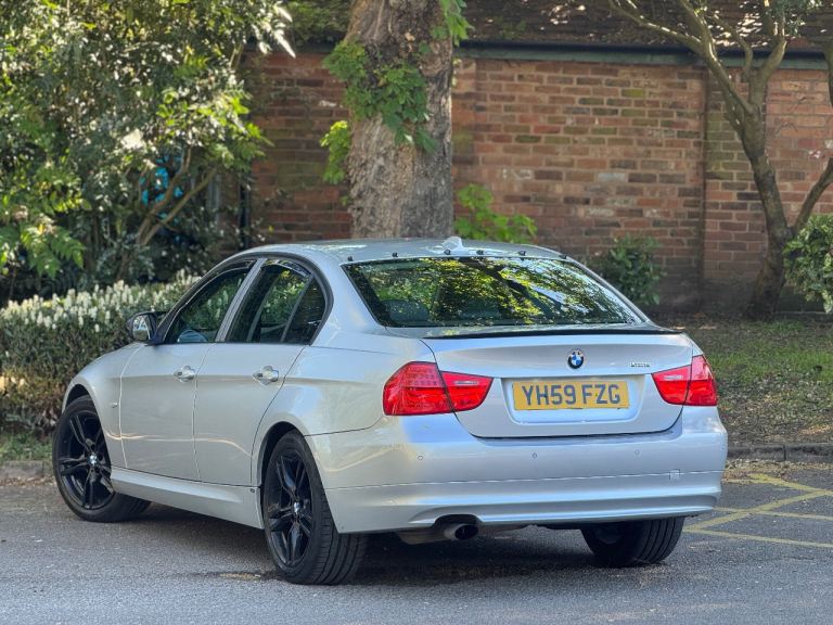 BMW, 3 SERIES, Saloon, 2009, Manual, 1995 (cc), 4 doors