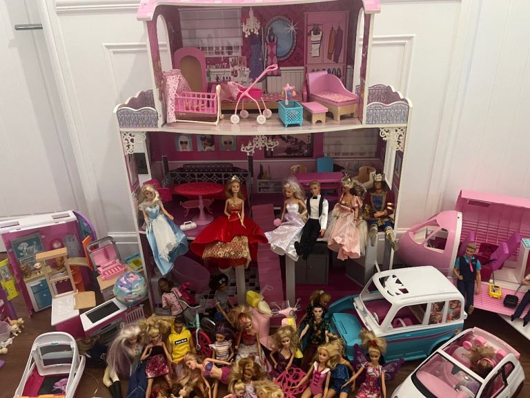 image for  Barbie house, aeroplane, camper van 