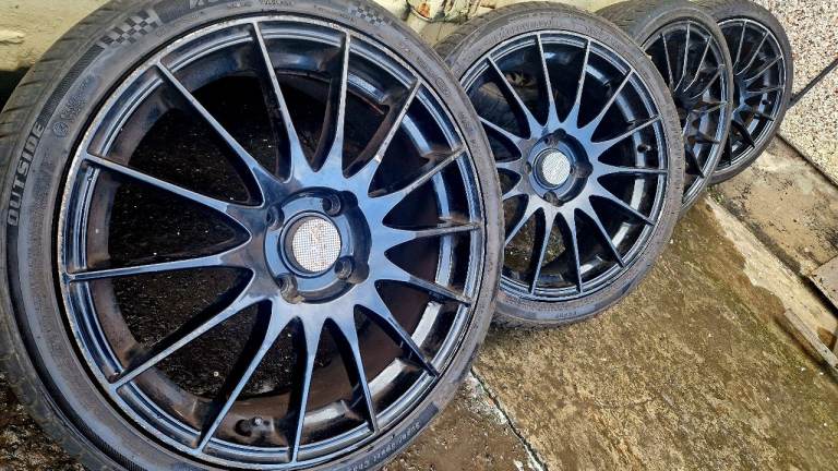 Ford fiesta sport alloys wheels
