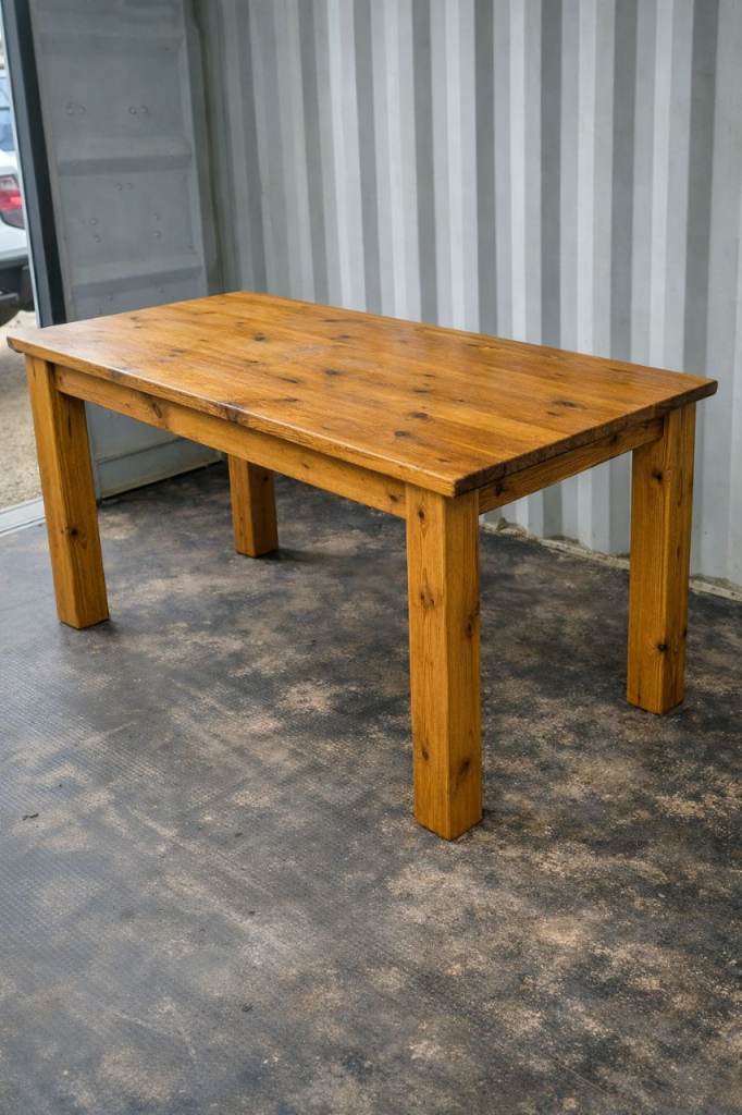 Solid Pine Dining Table – 180cm x 100cm – Seats 6 – £50